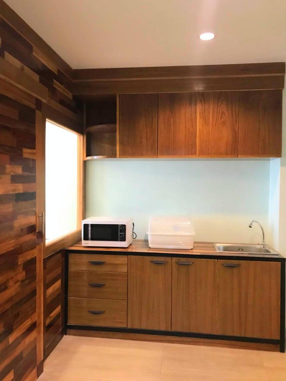 Triple B Boutique Residence Si Racha Exterior foto